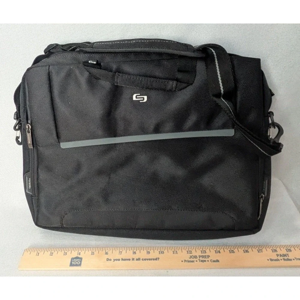 Solo New York Laptop Briefcase Messenger Bag Black Large Excellent Professional